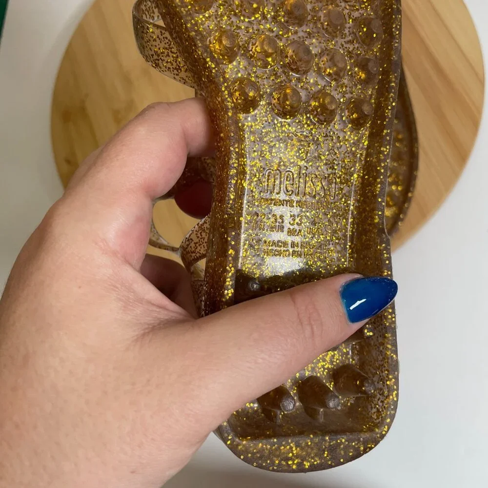 Mel by Melissa Girls 4 Gold Glitter Aranha Quadrada Sandals Square Toe Strappy